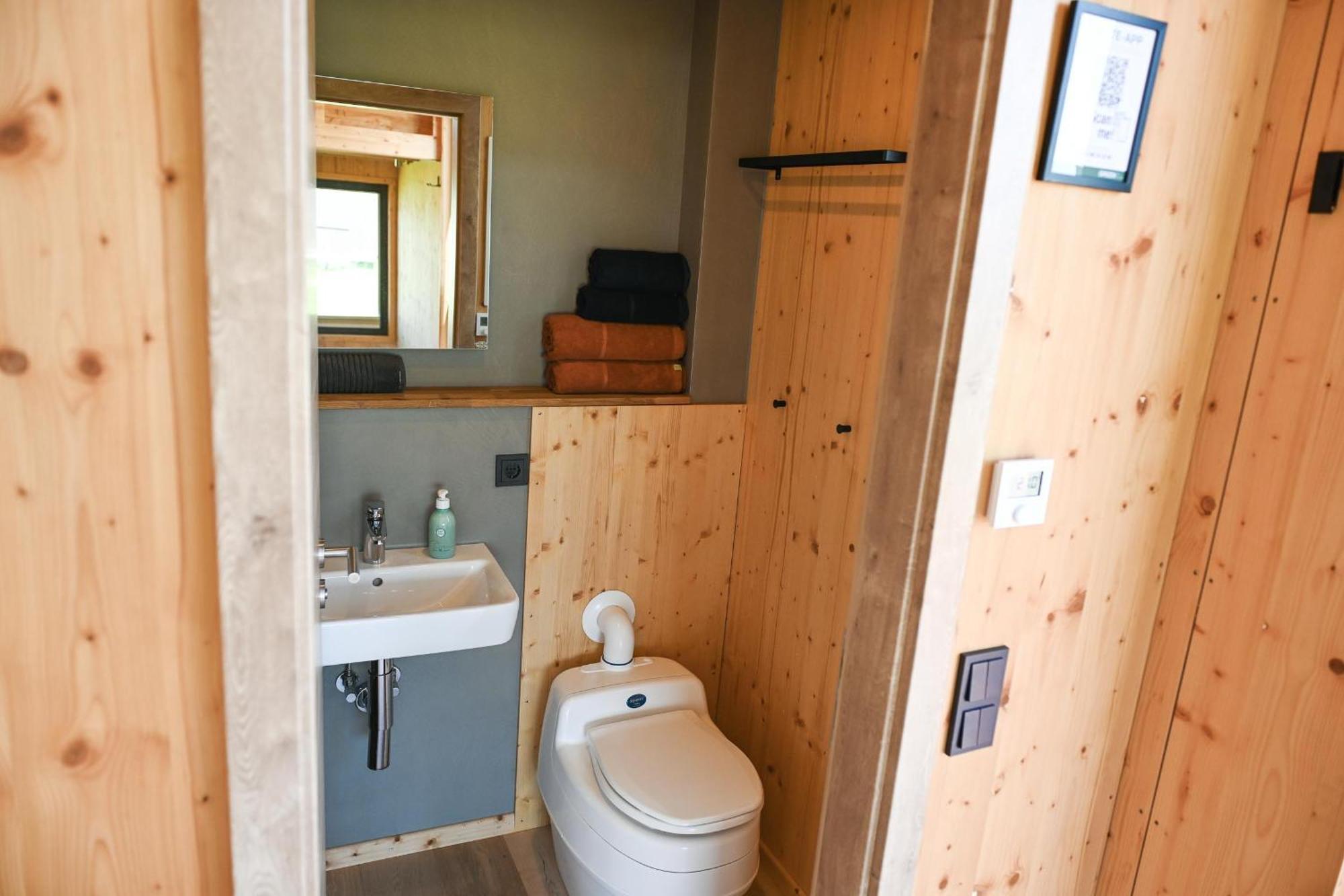 Tiny House Nature 2 Innenlage - Green Tiny Village Harlesiel 卡罗利嫩西尔 外观 照片